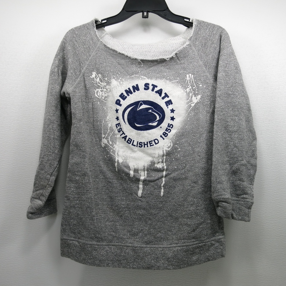 5th & Ocean Gray Pull Over Casual Kick Around Look